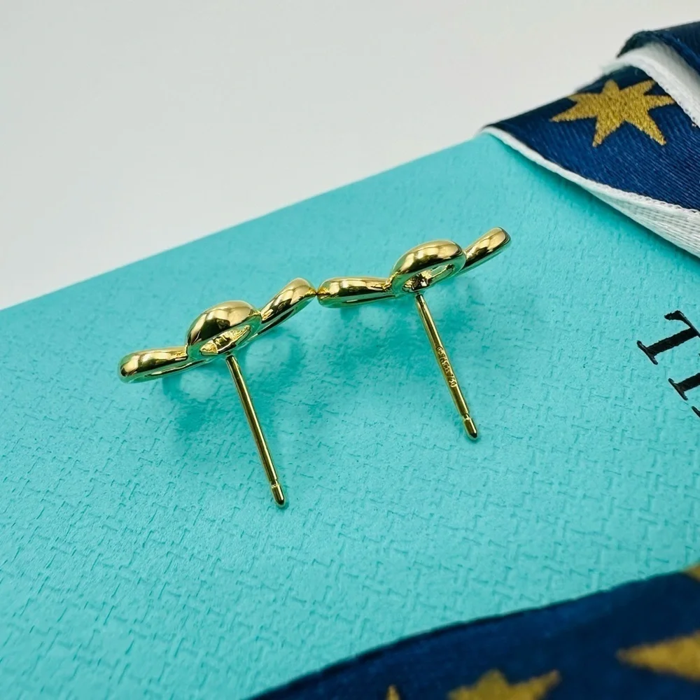 RARE Tiffany & Co. Diamond 18K Yellow Gold Garden Flower Earrings with Packaging